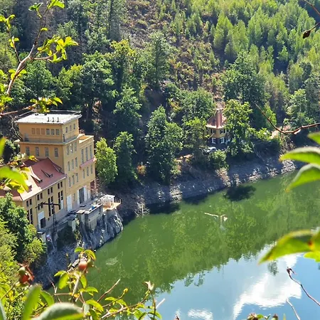 Gemütliches Glück Mit Gartensauna - Ideal Für Familien&paare Сasa de vacaciones Ziegenrück